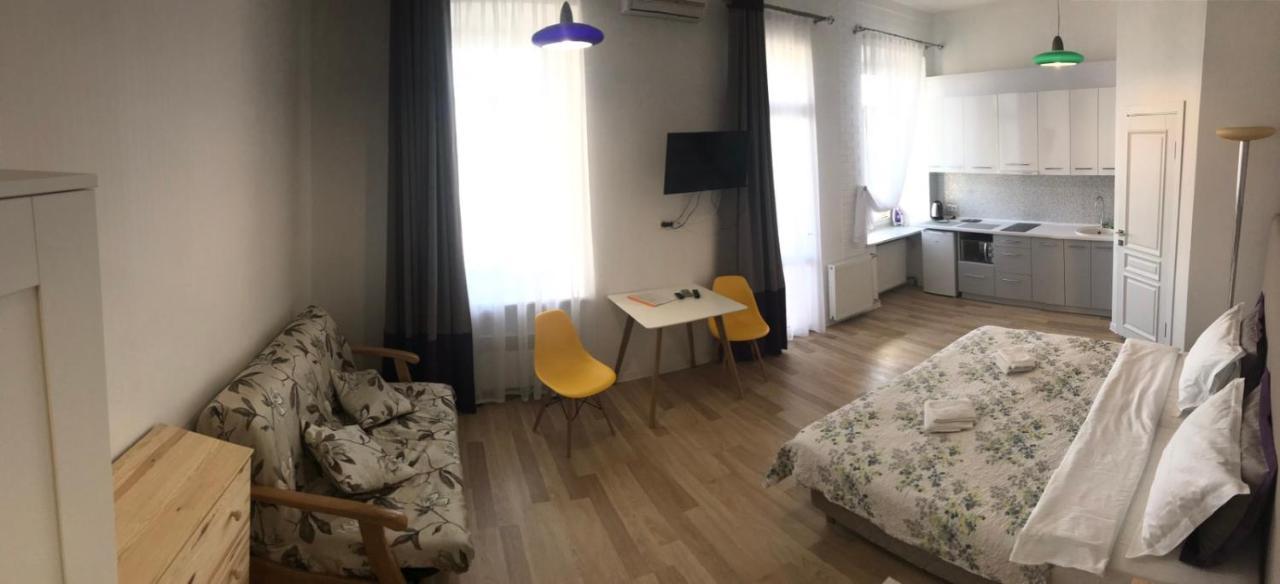 Apartment On Sumskaya No Smoking Charków Zewnętrze zdjęcie