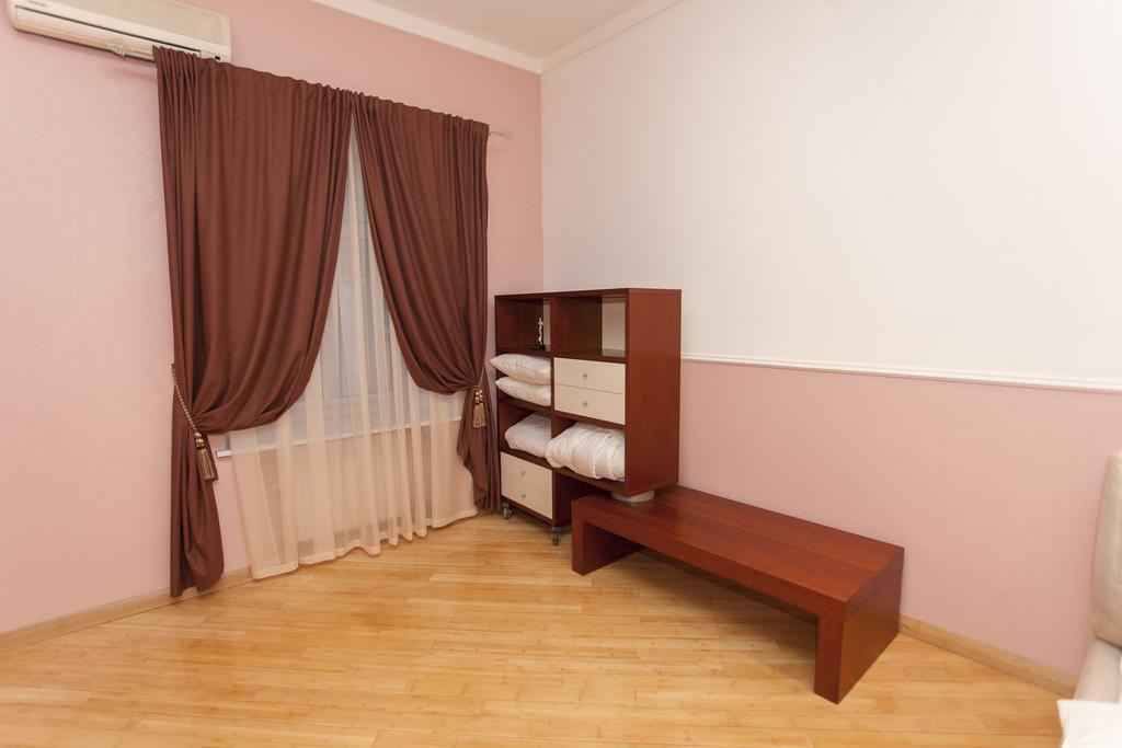 Apartment On Sumskaya No Smoking Charków Zewnętrze zdjęcie